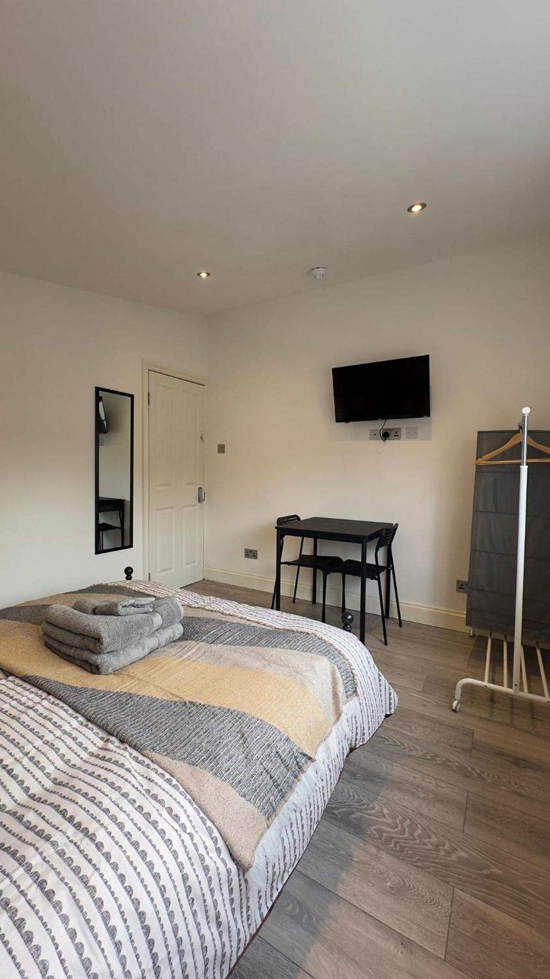 15 Min To Central London Guest Suites 22 Kamer foto