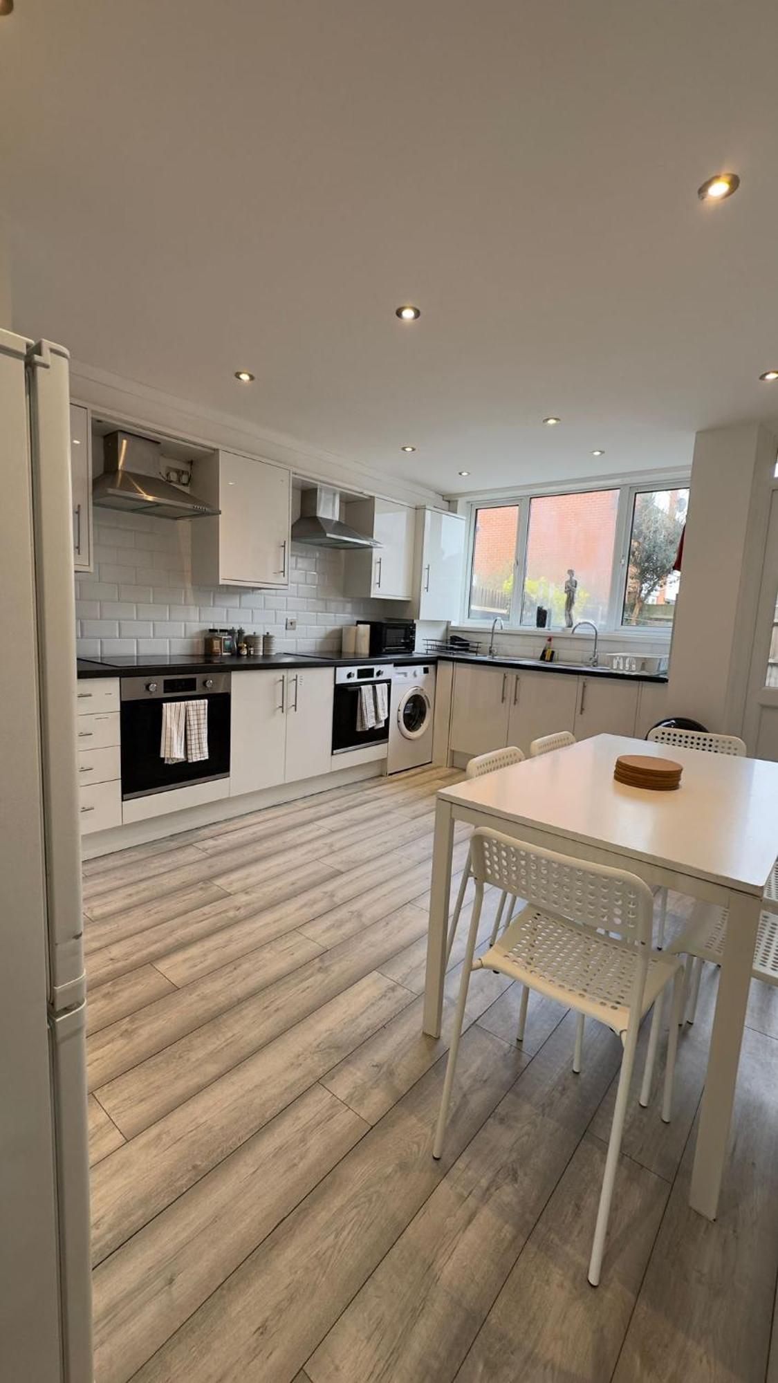 15 Min To Central London Guest Suites 22 Buitenkant foto